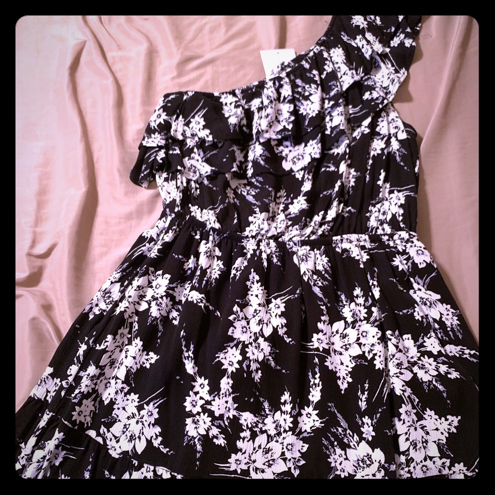 NWT One shoulder dress